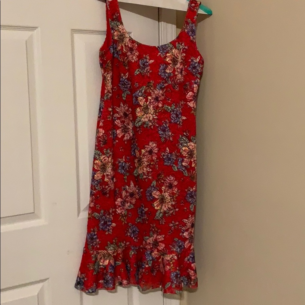 Kensie red floral dress